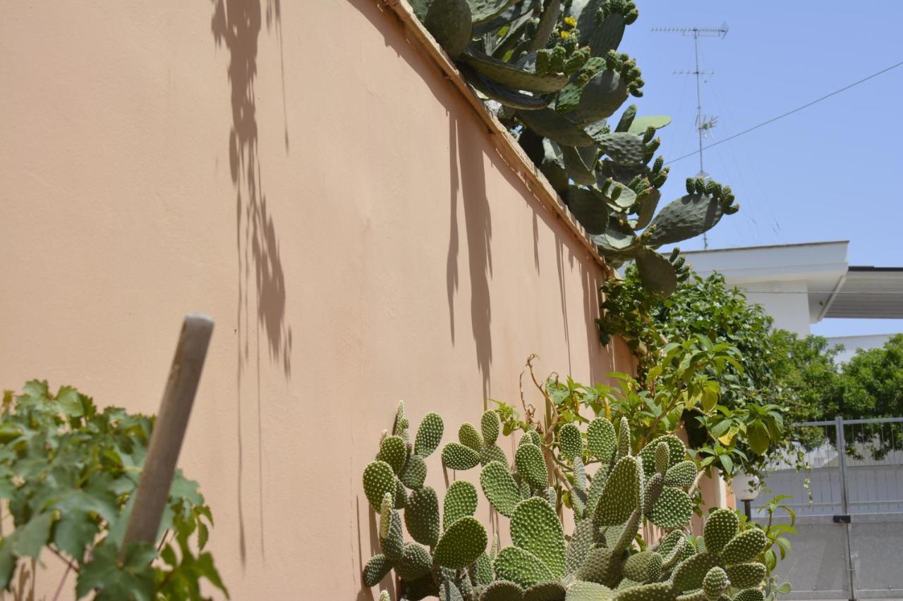 Casa Vacanza Pietro E Nina Lecce Exterior photo