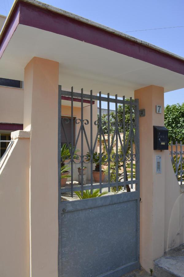 Casa Vacanza Pietro E Nina Lecce Exterior photo
